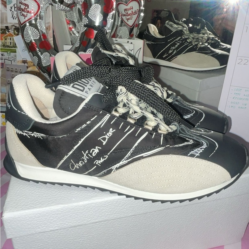 Dior sneakers